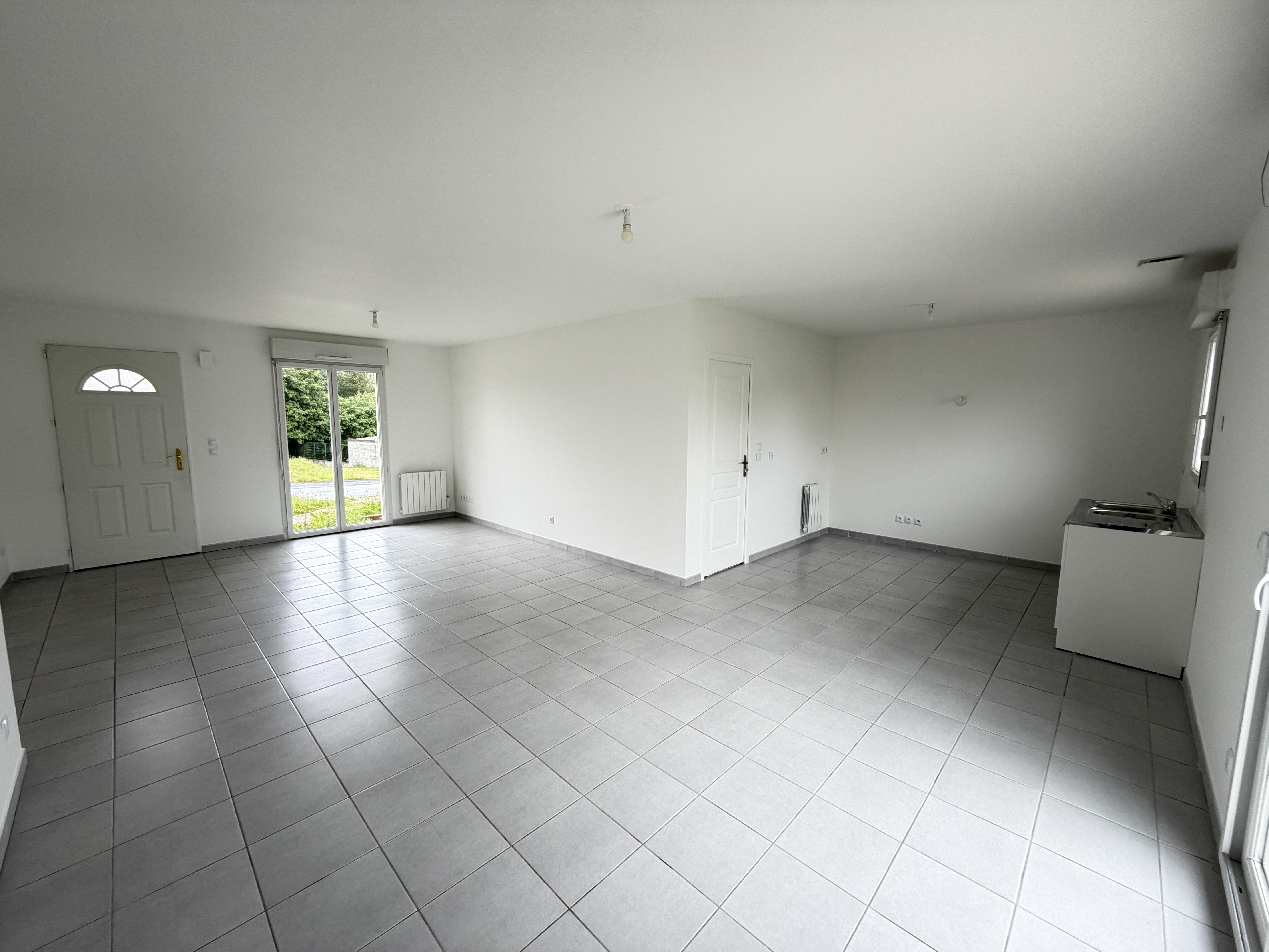 Maison 4 pièces 80 m² Mont-Saint-Jean — Mont-Saint-Jean